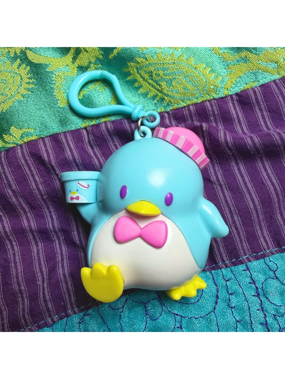 Tuxedo Sam Hello Kitty & Friends Snack Shop Hanging Bag Clip